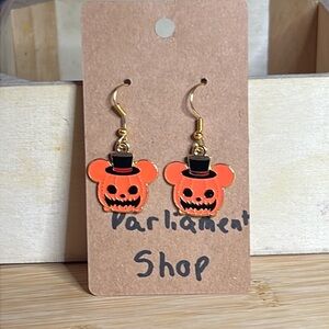 B1G2 free- Mickey Mouse Halloween Jack-o’-lantern Earrings.